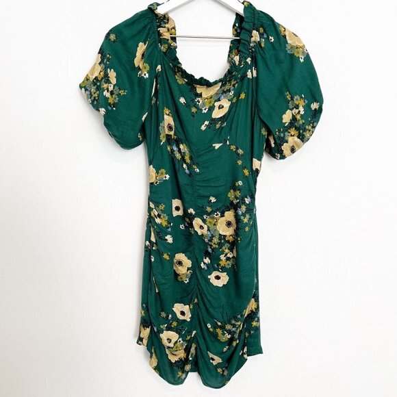 Urban Outfitters Floral Puff Sleeve Off The Shoulder Ruched Mini Dress Green 2 - Picture 3 of 11